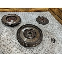 Комплект сцепления Audi A4 B5 2000 058141031B