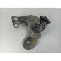 Крепление втулки стабилизатора переднего Перед. Audi A4 B5 (1994-2001) 1995 8D0199352H
