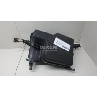 Блок предохранителей Toyota Sienna III (2010 - 2020) 8274108040