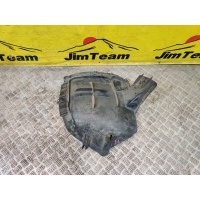 Локер подкрылок Volkswagen Touareg NF 2012 7p6805413