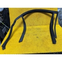 Уплотнитель стекла Mercedes C-Class W204 2010 A2047351125