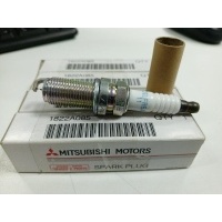 Свеча зажигания Mitsubishi Lancer 10 1822A085, DILFR5A11