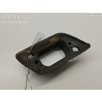 Кронштейн крепления Audi A6 C5 (1997-2005) 2003 4B0807788