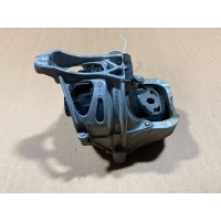 Подушка крепления двигателя Audi A7 4K 2018 4M0199372FE