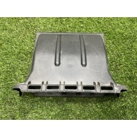 воздухозаборник Mercedes-Benz E class W213 2020 A2138307400