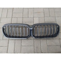 Решетка радиатора BMW 5 G30/G31 2021 51129852168, 9852168, 5113185178