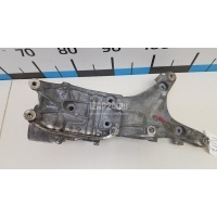 Кронштейн масляного фильтра VAG A6 [C7,4G] (2011 - 2018) 06L903143