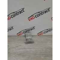 Петля двери багажника Volkswagen Touareg NF 2010 1K6827301C