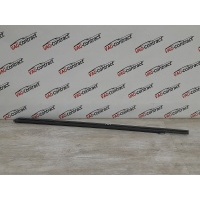 Уплотнитель стекла двери Volkswagen Touareg NF 2010 7P0837471, 7P0837472B