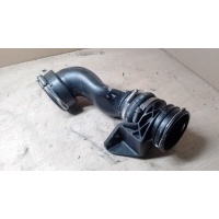 Патрубок интеркулера mercedes c W203 2004 A2710901437