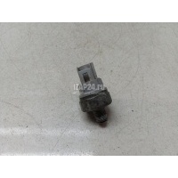 Датчик давления масла Toyota Corolla E18 2013 8353028020
