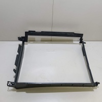 Рамка радиатора Renault Duster 2012 215590775R