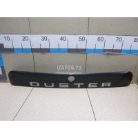 Накладка двери багажника Renault Duster 2012 848100019R