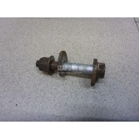 Болт развала задних колес Renault Duster 2012 8200835820