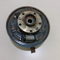 Кулак поворотный задний правый Renault Duster 2012 430188668R