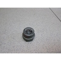 Гайка переднего амортизатора Renault Duster 2012 8200721659