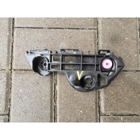 Кронштейн крепления бампера переднего Toyota Camry XV70 2018 5253533060
