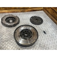 Комплект сцепления Mazda MPV 2 2004 RF2916610