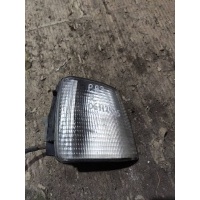Поворотник правый Volkswagen Passat B3 1993
