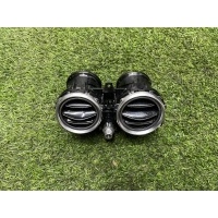 Дефлектор воздушный центральный Mercedes-Benz E class W213 2020 A2138307700