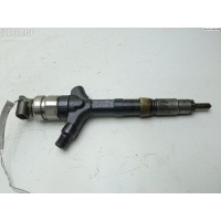 Форсунка топливная Toyota Avensis (2003-2008) 2003 236700G010