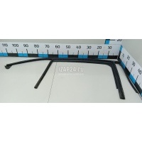 Уплотнитель стекла двери Mercedes Benz A-Class W176 (2012 - 2018) 1767351200