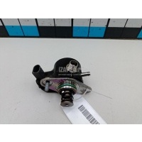 Насос (ТНВД) бензиновый Mercedes Benz W205 2014 2740700501
