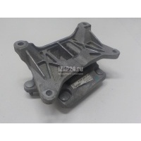 Опора КПП Mercedes Benz W205 2014 2052402500