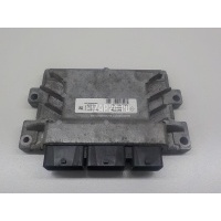 Блок управления двигателем Renault Logan II 2014 237104779R