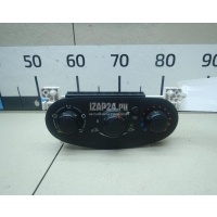 Блок управления отопителем Renault Sandero 2014 275100922R