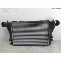 Радиатор интеркулера Volkswagen Touran 2003 1k0145803