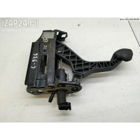 Цилиндр сцепления главный Volkswagen Golf-4 2003 1J1721388E