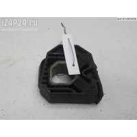 Кронштейн радиатора Volkswagen Golf-5 2005 1k0121367c