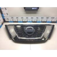 Решетка радиатора Nissan X-Trail (T32) 2014 62310HZ30A