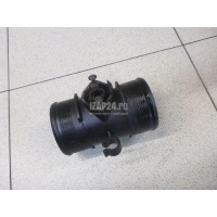 Патрубок интеркулера VAG Transporter T6 2015 7E0145958A