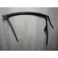 Уплотнитель стекла передней двери правой Opel Astra J 2010 - 2010 13347235