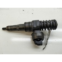 Форсунка топливная Volkswagen Passat B5+ (GP) 2003 038130073BE