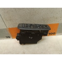 Блок управления стеклоподъемниками Volvo XC90 1 2004 30658146