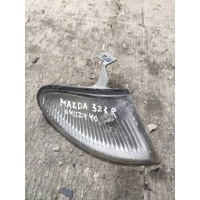 Поворотник правый Mazda 323 BA 1997