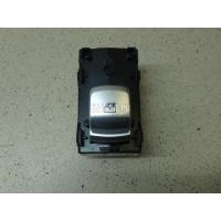 Кнопка стеклоподъемника Hyundai-Kia G70 2017 93576G9010VCA