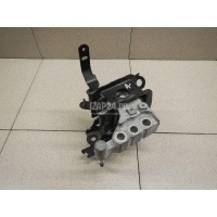 Опора двигателя правая Toyota RAV 4 2019 1230525040