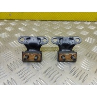 Петля крышки багажника Toyota Rav 4 (XA50) (2018-н.в.) 2023 6881042101