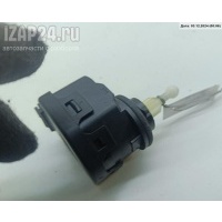 Корректор фар Volkswagen Golf-4 2000 1J0941295C