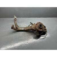 Ступица передняя левая Audi A4 B5 2001 8D0407257T