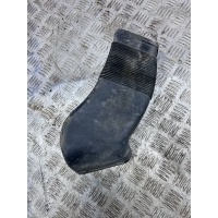 Воздухозаборник Volkswagen Passat B5 1999 8d0129617