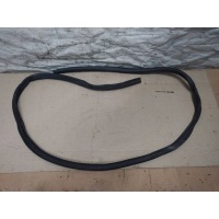 Уплотнитель Капота Volkswagen Touareg 2 2012 7P6823707A