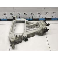 Кронштейн заднего бампера левый Ford Focus II (2005 - 2008) 1434189