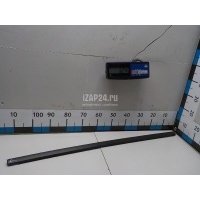 Накладка стекла переднего левого Mazda 323 (BA) (1994 - 1998) BC1B50650B