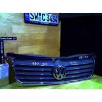 Решетка радиатора Volkswagen Passat B5 2004 3B0853651L