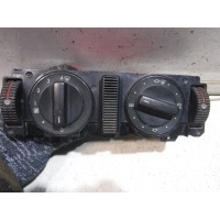 Блок управления отопителем Mercedes-Benz C-класс W202 (1993—1997) 2028300985